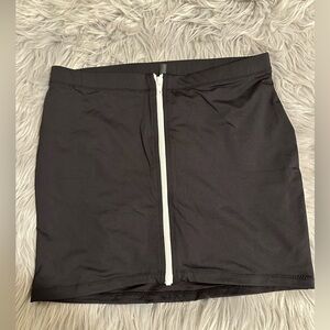 NWT Skims sporty zipper swim mini skirt